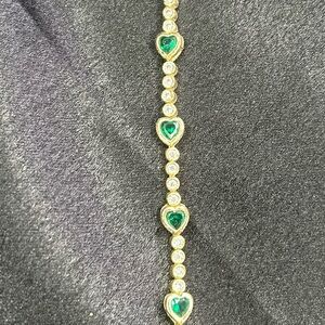 Elegant Gold and Green Heart Bracelet